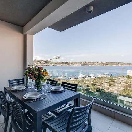 Luxe 3br Melliehabay Stunning Terrace By Homely * Ghadira