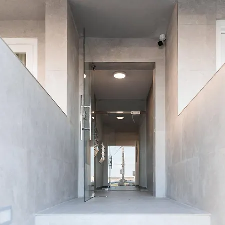 Apartament Luxe 3br Melliehabay Stunning Terrace By Homely *