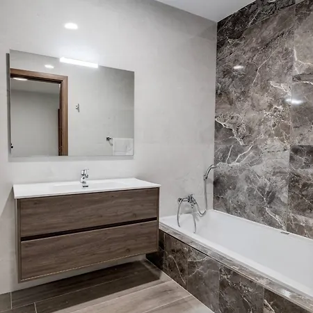 Luxe 3br Melliehabay Stunning Terrace By Homely Mellieħa