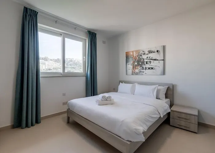 Διαμέρισμα Luxe 3br Melliehabay Stunning Terrace By Homely *